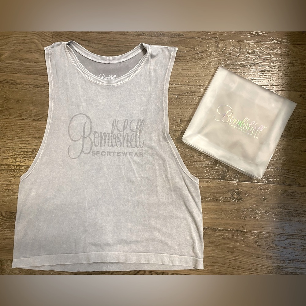 Bombshell Soortswear Logo Muscle Tank